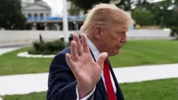 More GOP candidates bucking Trump, calling for end to Iran war